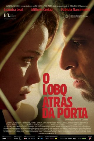 O Lobo Atrás da Porta